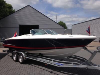 Chris Craft Launch 22
