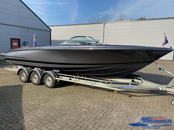 Sneak preview. Chris craft launch 25 heritage uitvoering